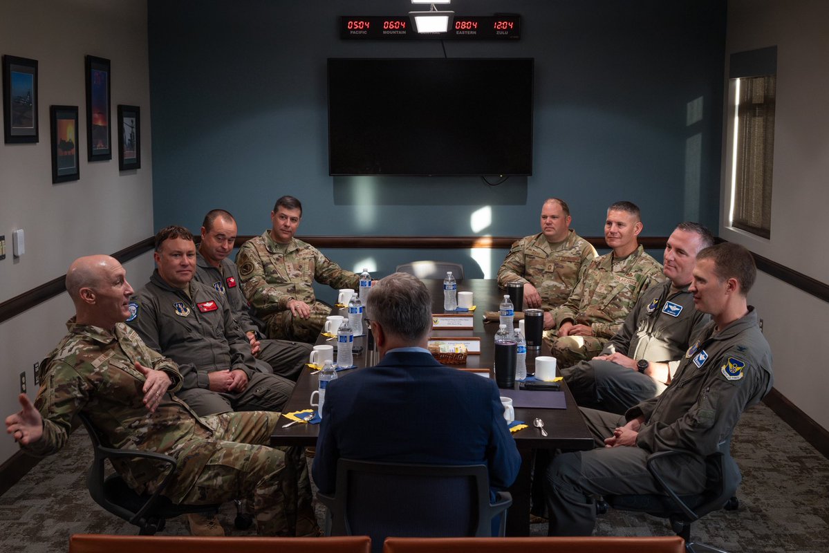 Whiteman_AFB's tweet image. .@SecAFOfficial Troy Meink and @OfficialCSAF Gen. David Allvin visited Whiteman AFB, July 10, to commend Mission-Ready Airmen for their role in the successful execution of Operation Midnight Hammer, the largest B-2 Spirit operational strike in U.S. history. #anytimeanywhere