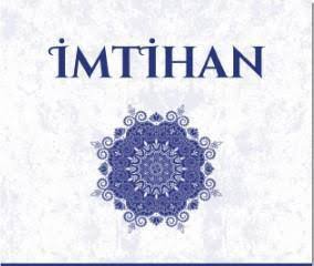 Dünyada herkes farklı imtihanlarla karşı karşıya kalıyor.
Bazı imtihanlar gerçekten çok ağır olabiliyor; etkisi uzun süre devam edebiliyor. Ama unutmamalıyız ki her imtihan, Allah’ın izni ve takdiriyle geliyor. Bu bilinçle hareket eden bir kul için imtihan, sarsmak yerine