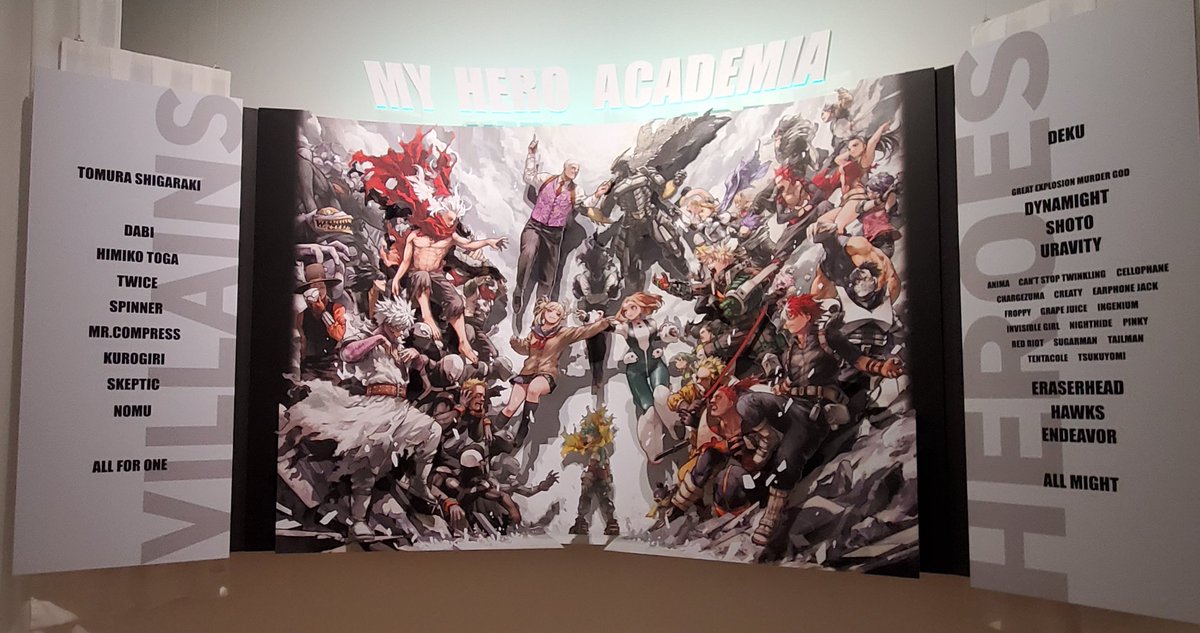 ELECTRO_RING's tweet image. ヒロアカ歴代アシスタントの方々と原画展行ってきました!!
生原稿の圧倒的なパワーを浴びると同時に改めてヒロアカという作品の偉大さを感じました!
思い出話もできて良かった・・・!!
明日からも頑張ります!PlusUltra!!