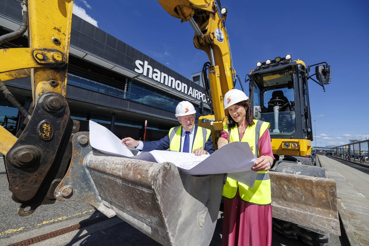 SeanCanney's tweet image. Great to visit @ShannonAirport yesterday on my first official visit as Minister of State.
Exciting €30m investment under way – incl. terminal upgrades, new R&D space & Ireland’s first solar PV farm on airport lands.