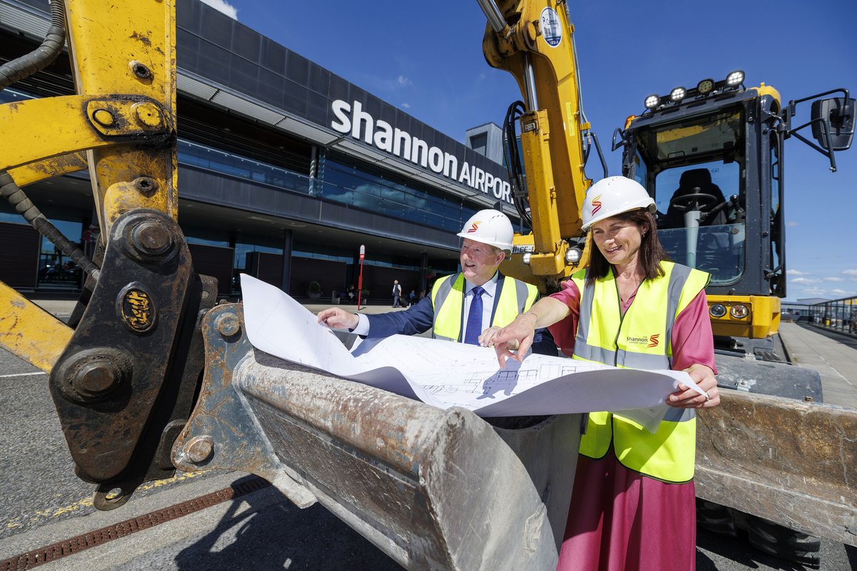 SeanCanney's tweet image. Great to visit @ShannonAirport yesterday on my first official visit as Minister of State.
Exciting €30m investment under way – incl. terminal upgrades, new R&D space & Ireland’s first solar PV farm on airport lands.