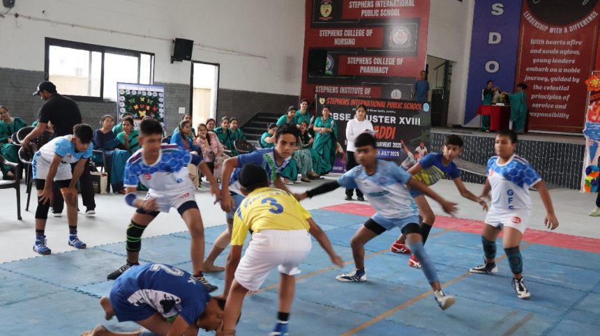 DarShazia25293's tweet image. 🎉 Stephens International Public School proudly inaugurated the CBSE Cluster XVIII Kabaddi Tournament 2025, hosting 250+ athletes from J&amp;amp;K &amp;amp; Punjab! 🏆
Graced by top dignitaries, the event celebrates sportsmanship, unity &amp;amp; resilience.
🏅Finals on July 13! #SIPS #Kabaddi2025…