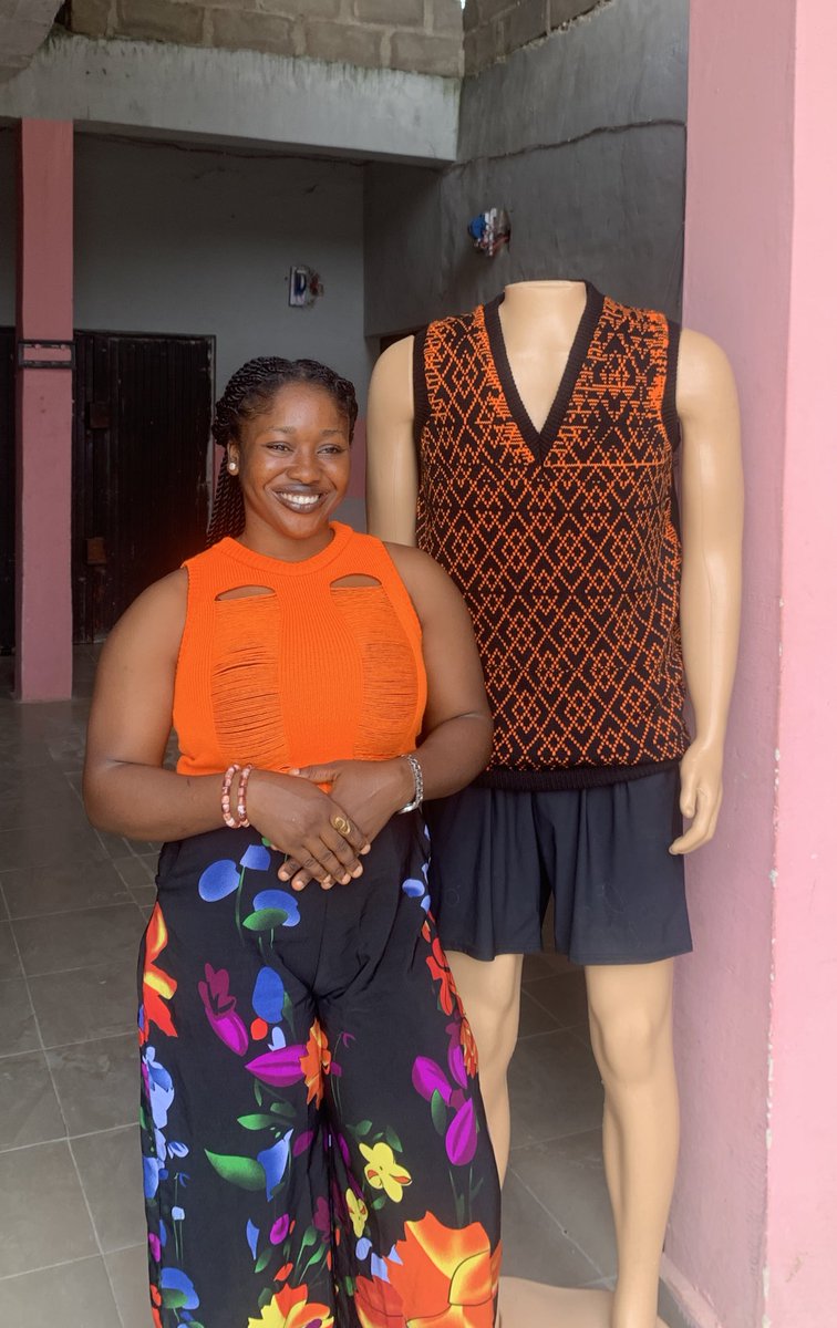 M_ultimateknits's tweet image. All outfits made by me
Available as seen for pickup ups
Delivery can be made to any location
#BLACKPINK #benueknitter❤️🧶❤️ #thealpacashow #madeinbenue #tivtheworld