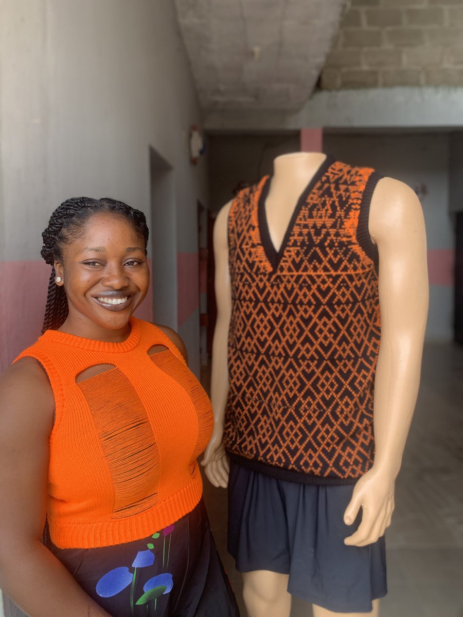 M_ultimateknits's tweet image. All outfits made by me
Available as seen for pickup ups
Delivery can be made to any location
#BLACKPINK #benueknitter❤️🧶❤️ #thealpacashow #madeinbenue #tivtheworld
