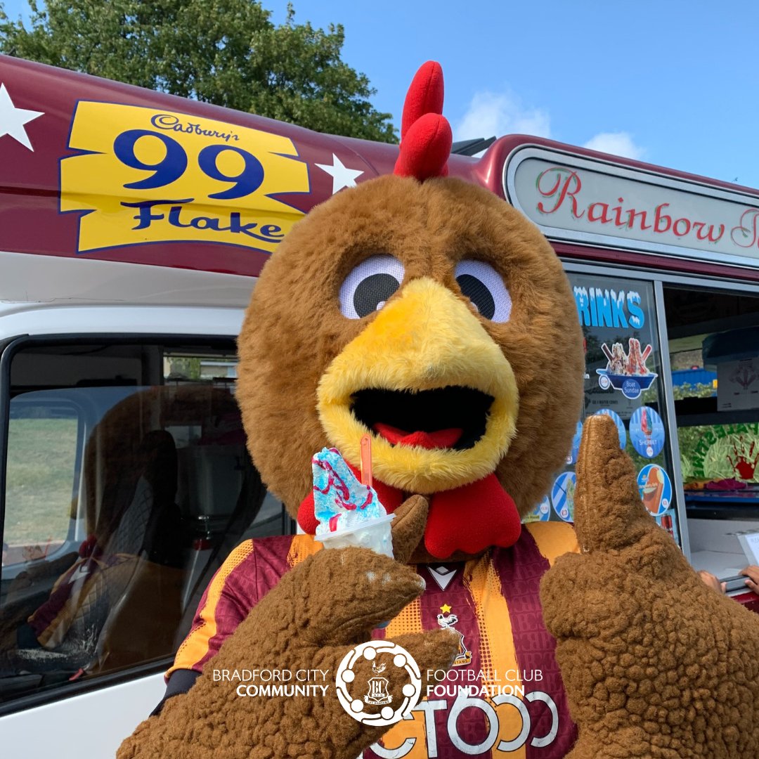 bcafc_cf's tweet image. Warm innit?
Billy thinks so 🐔🍦
Make the most of the sunshine this summer and join us for 👇
@KelloggsUKI #FootballCamps, 23rd July - 29th August - details and availability right here: bradfordcitycf.org.uk/camps
#ClickandConnect every Tuesday at the #CityHub, 4:30pm - 6:30pm,…