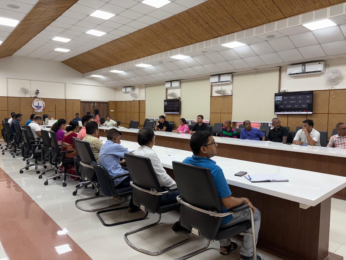 Brahmaputra Board's Knowledge sharing programme on 11 July featured 2 important lectures.

1.The First lecture on “Indo Global Irrigation” was delivered by Er. Abhay Kumar, General Manager, Brahmaputra Board.

2.The Second lecture on "Rashtriya Karmayogi Programme" was delivered