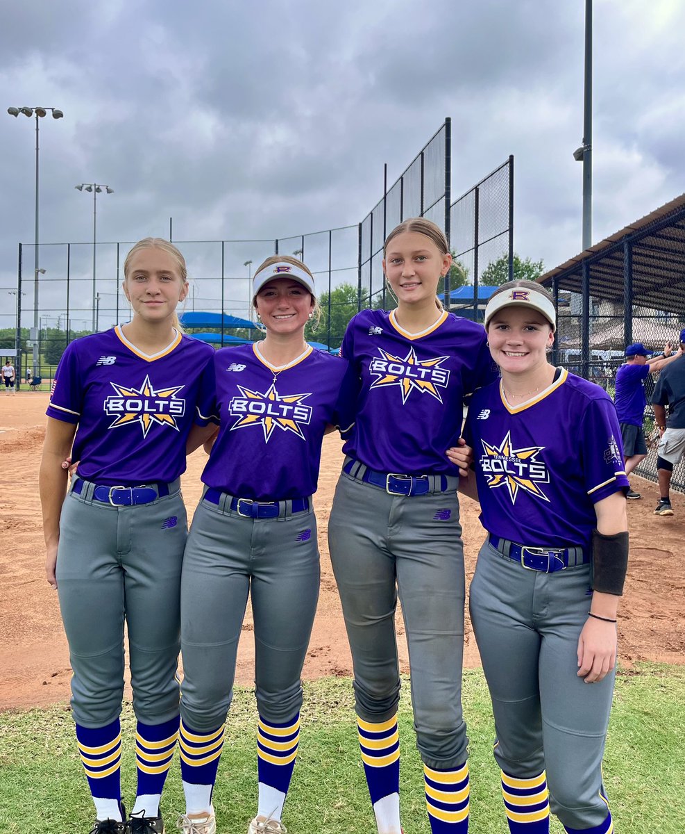 Berlyn, Hadley, Anslee, and Gloria competing this weekend in South Carolina. Keep working girls!! <a href="/GloriaRust_3/">Gloria Rust</a>
