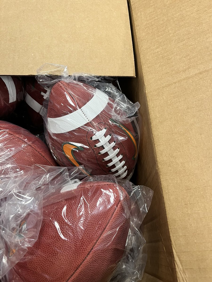 shine_randolph's tweet photo. Special delivery
#teamEQUIP https://t.co/87Z67YZ3LA