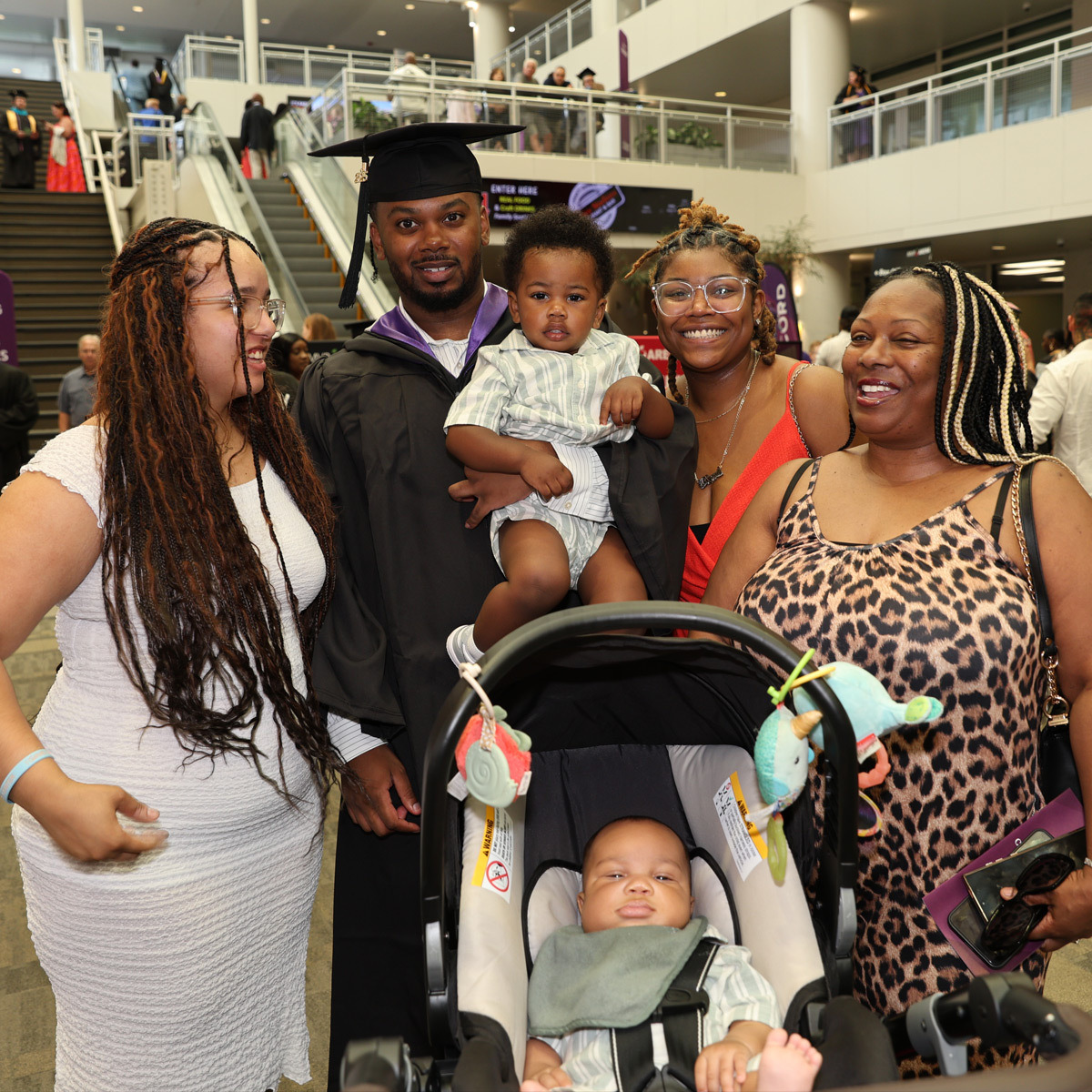 ExcelsiorUniv's tweet image. It takes more than hard work to earn a degree—it takes a village. ❤️ To the families who stood beside our graduates through every late night, every challenge, and every triumph—this moment is yours, too. #ExcelsiorProud
