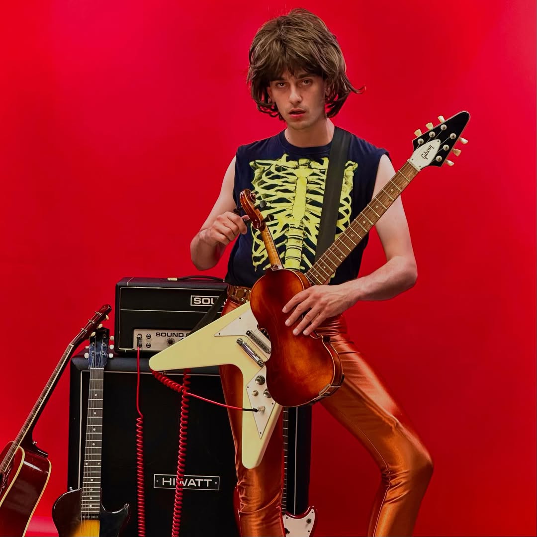 SpinalTap's tweet image. Our two word review, excellent taste. Congrats to our winners of the #SpinalTapLookAlike Contest!
(via IG: michaelweberjr, svensmith666, toddhanson, sparkling_princess)