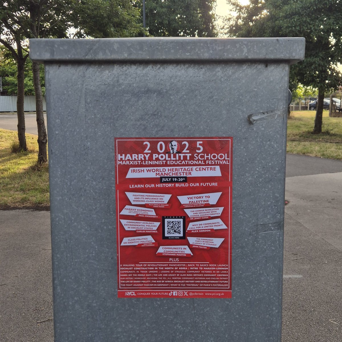 DerbyshireYcl's tweet image. Harry Pollitt School — a weekend of education, discussion, and working-class organisation — is taking place in Manchester on the 19th–20th of July. Posters advertising the event were spotted across Derby today. 📚🚩
Get tickets on the bio or shoot us a msg for more details!