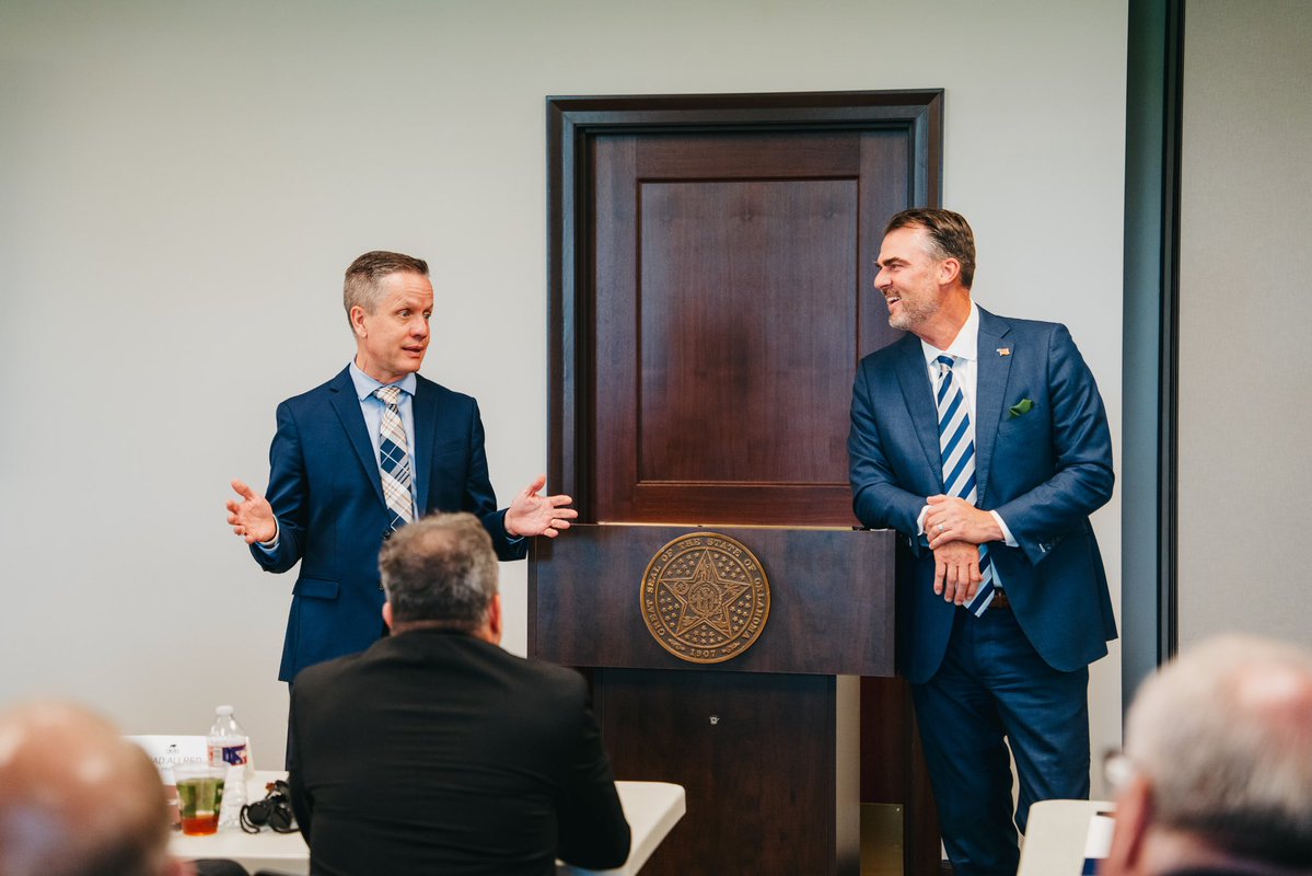 GovStitt's tweet image. Great to welcome the Oklahoma Assemblies of God to the Capitol yesterday.
Thank you for your prayers, ministry, and heart for serving Oklahoma— our family values are alive and well in the Assemblies of God.