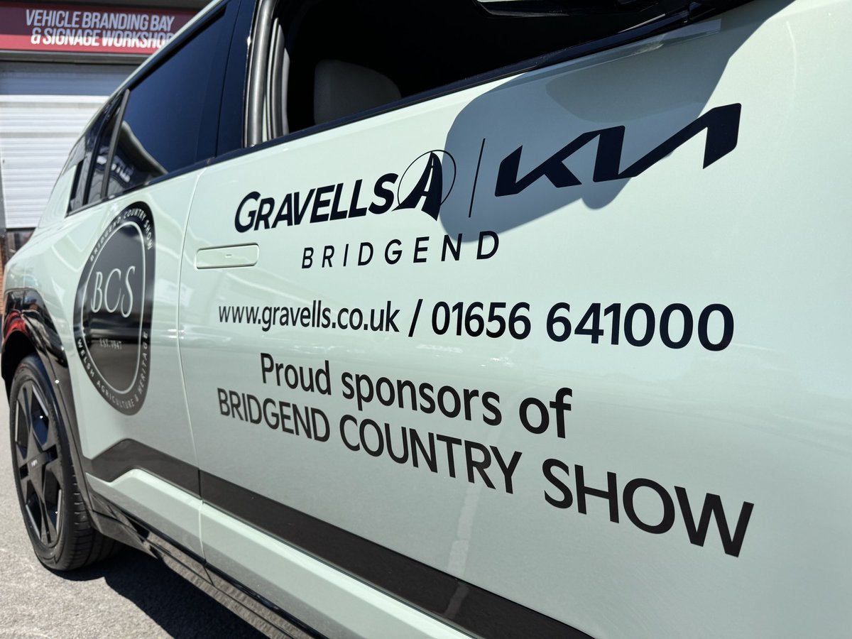 ⚡ Looking watt we’ve been up to! ⚡

This funky Kia EV3 is all dressed up and ready to shine at the #BridgendCountryShow, proudly repping #gravellskia as event sponsors. Keep an eye out for it and swing by the show for a weekend full of fun &amp; fantastic local businesses.