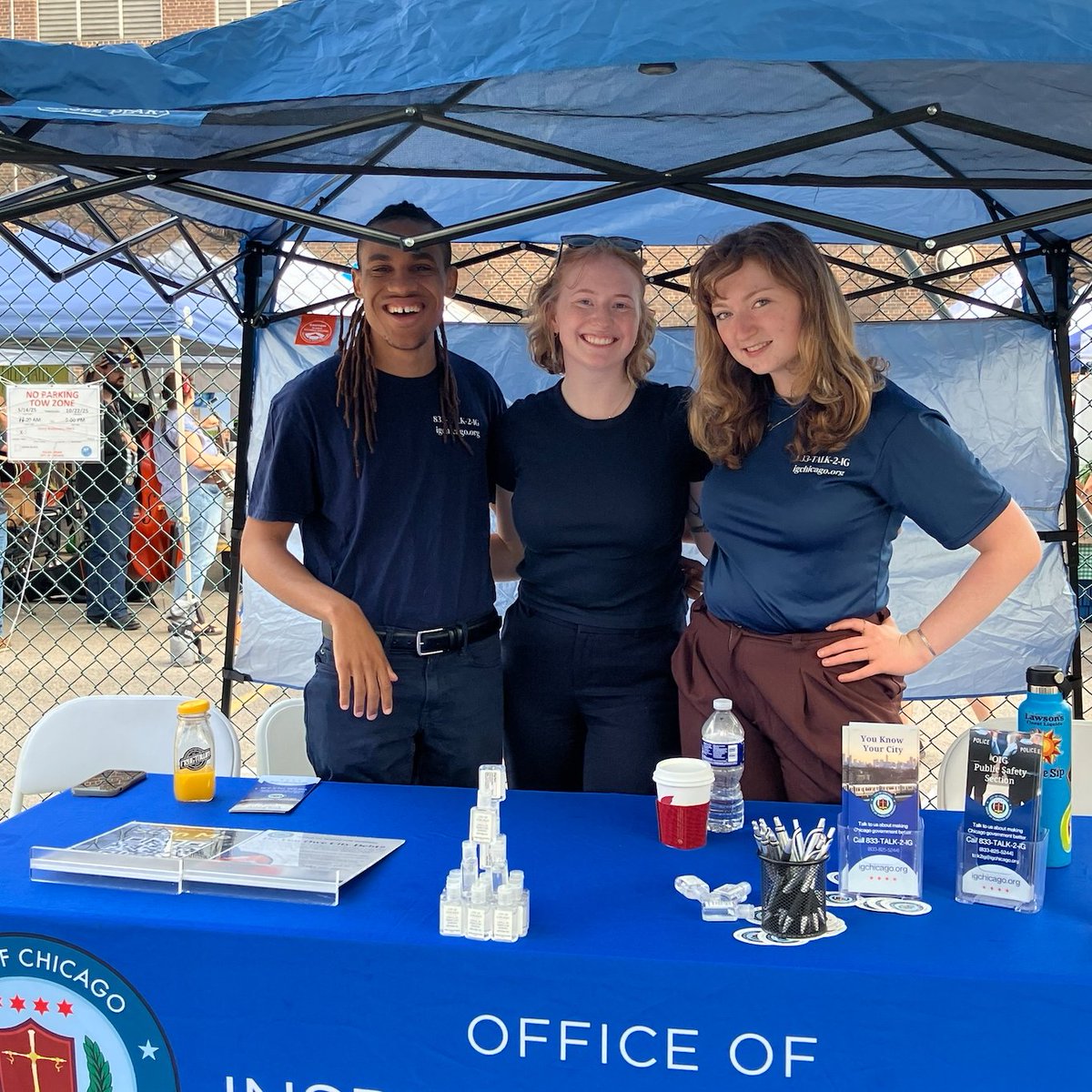 ChicagoOIG's tweet image. OIG’s summer of #communityoutreach continues! 

Special thanks @avillechamber and to everyone who visited us at the Andersonville Farmers Market yesterday.

#ChicagoCityMarkets