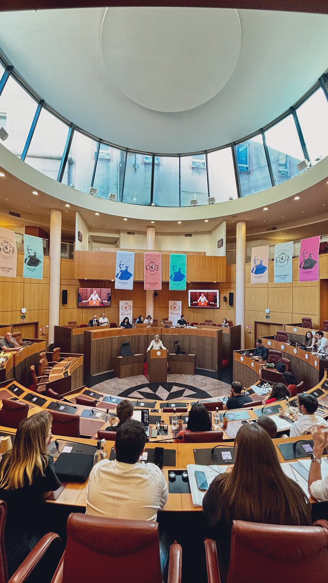 Maupertuis_N's tweet image. Oghje, durante sta terza sessione di l&apos;Assemblea di a Ghjuventù, emu avutu l&apos;uccasione di trattà di e prublematiche fundiarie in Corsica, di l&apos;IA, è di u rolu di a lingua corsa. 
Pudemu esse fieri di sti ghjovani chì aiutanu à custruì u mondu di dumane è ancu di u 2050. &quot;Quelli…