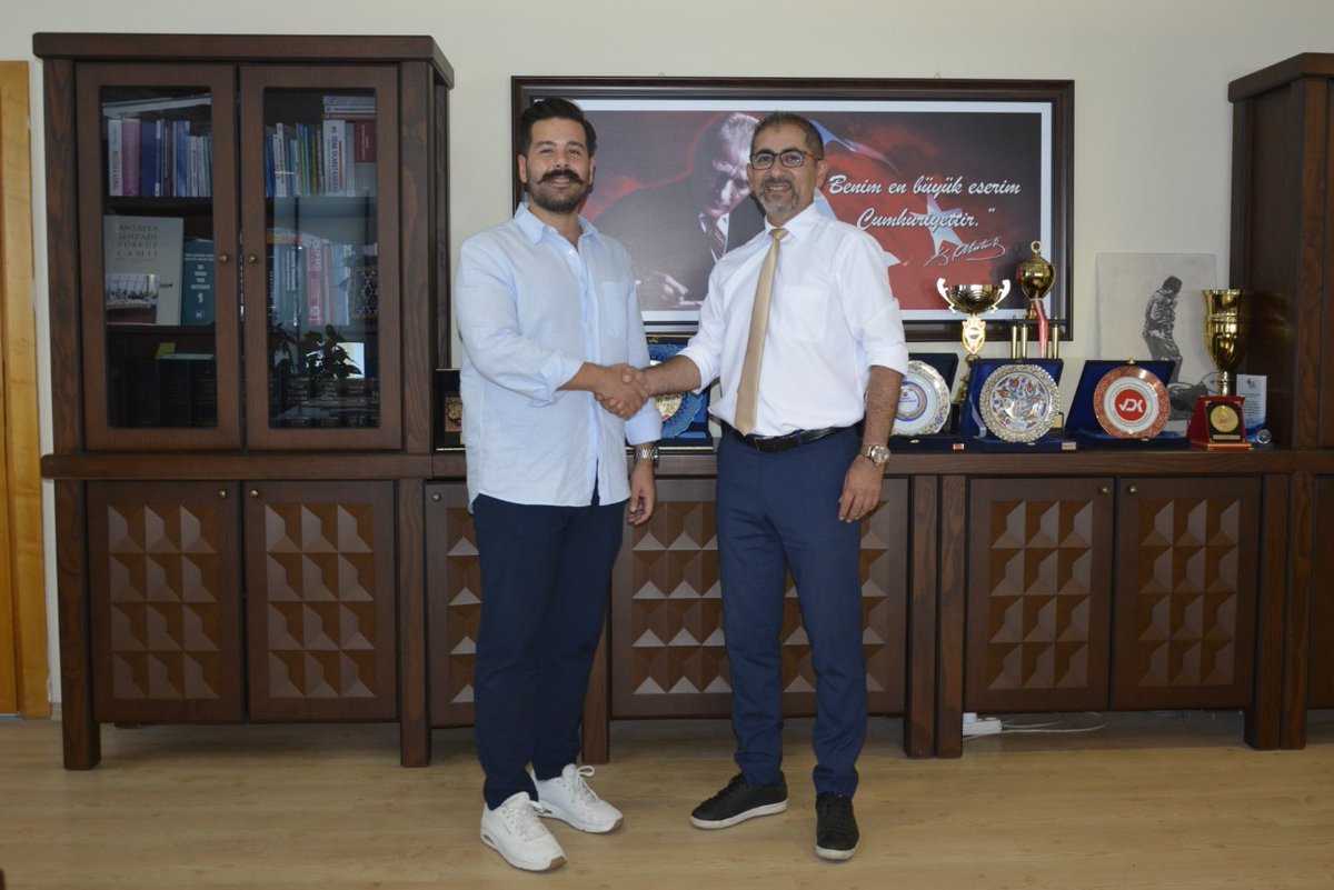 antsmmmodasi's tweet photo. Klinik Psikolog Alper Köksal İle Odamız arasında protokol imzalanmıştır. Bu protokol kapsamında bireysel psikolojik danışmanlık hizmetlerinde %20 indirim uygulanacaktır. Detaylı bilgi için : https://t.co/KNUorKe50C https://t.co/LdyycgWBub