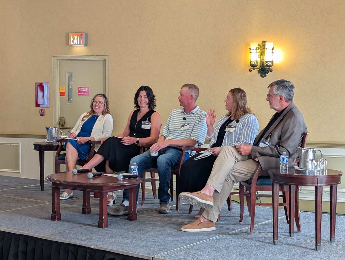 stuartsmyth66's tweet image. Excellent panel at #ICABR2025. Tracy Broughton, Shawna Mathieson, Rob Stone, Jill McDonald and Paul Thiel talking about the importance of innovation for resilient agriculture. Moderated by Cami Ryan.