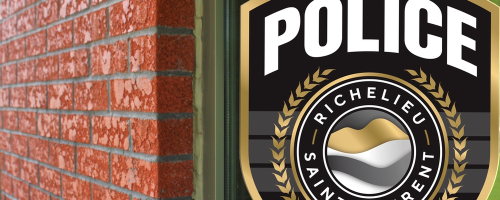 EMPLOI |  La <a href="/riprsl/">Police Richelieu-Saint-Laurent</a> est à la recherche d’un(e) candidat(e) surnuméraire pour effectuer au besoin des remplacements de son personnel administratif.
Tous les détails en cliquant ici : bit.ly/4lnR0SN