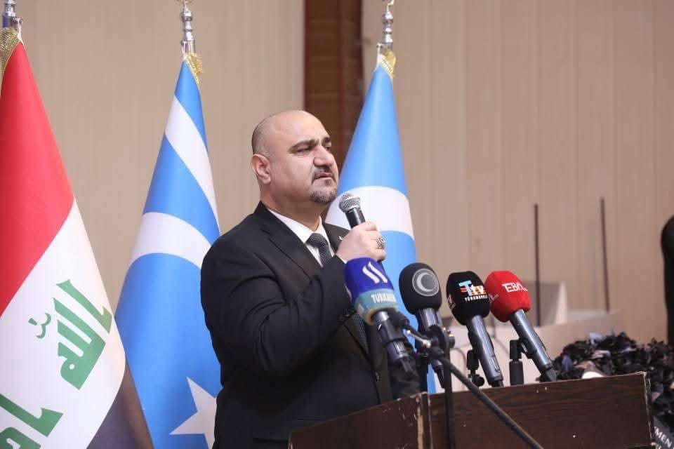 بيان صادر عن الجبهة التركمانية العراقية:

ترحب الجبهة التركمانية العراقية بإعلان تنظيم PKK الإرهابي عن استعداده لوضع السلاح، وتعدّ هذا الالتزام خطوة إيجابية في الاتجاه الصحيح. لقد شكّل وجود هذا التنظيم طيلة ما يقارب نصف قرن تهديداً مستمراً لأمن واستقرار المنطقة، وكان سبباً