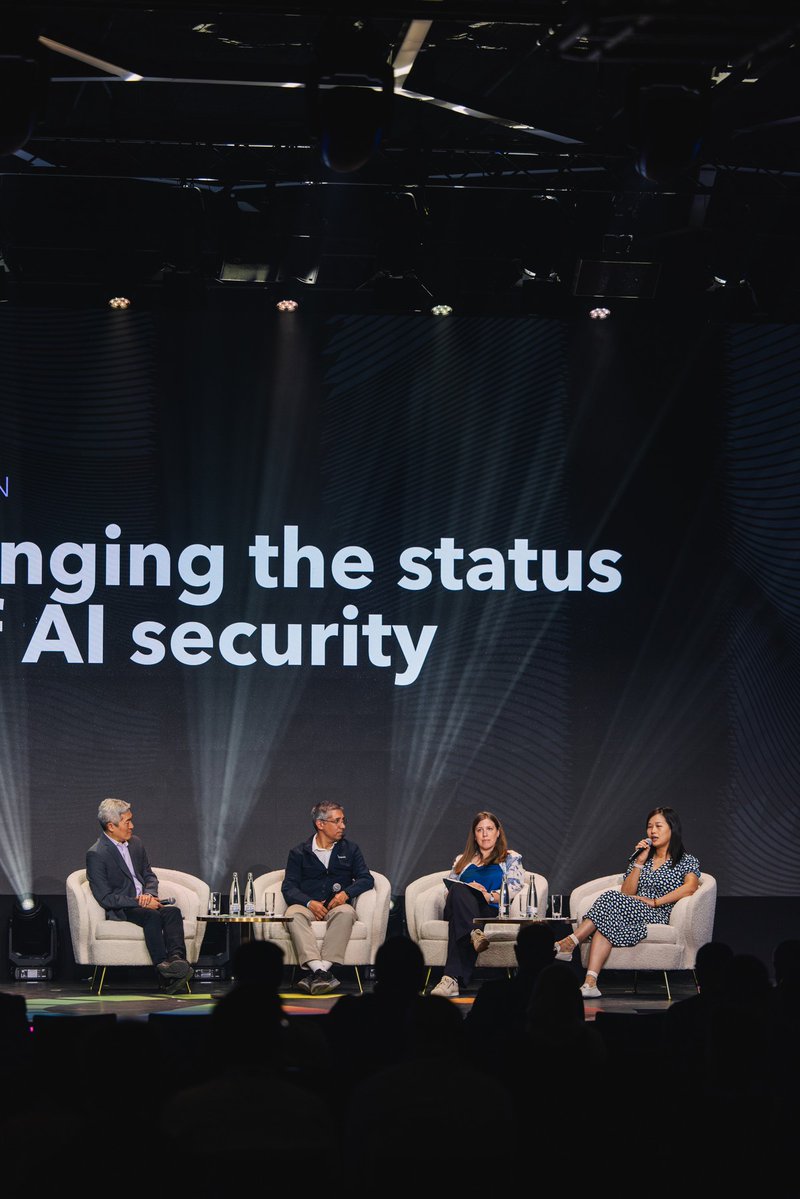 AIforGood's tweet image. The #AIforGood Global Summit continued this afternoon on Center Stage with forward-looking sessions tackling the next frontiers of #AI, #quantum tech, #security, mobility, and creative expression.
This afternoon’s sessions featured:
👉 Future Standards for Frontier Tech: Quantum…