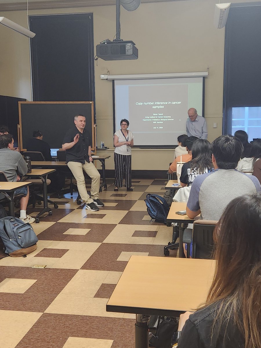 Cancer_dynamics's tweet image. The SRP and @ColumbiaMath interns enjoyed an engaging seminar led by Simon Tavaré yesterday. Thank you, Dr. Tavaré, for inspiring the next generation of scientists! 🧬#SRP2025 #CancerResearch #IICDLeadership