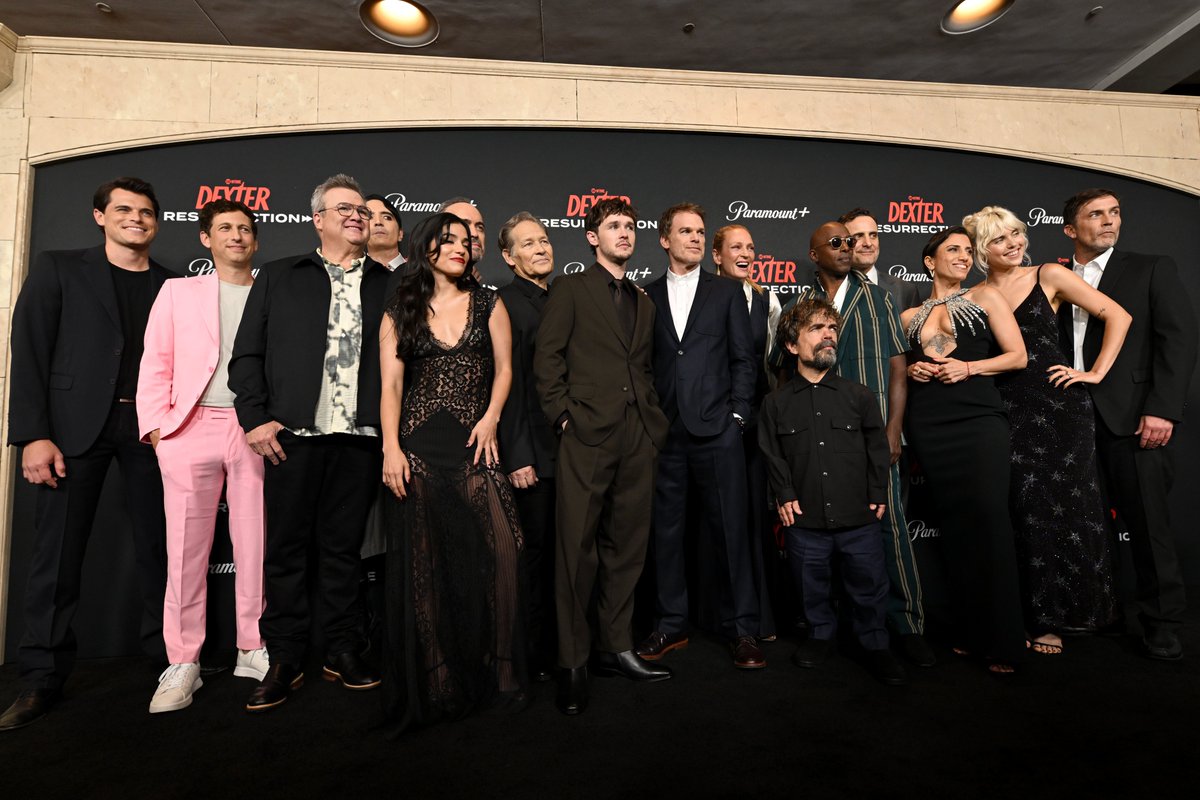 SHO_Dexter's tweet image. The cast of #DexterResurrection looks so good it should be a crime 📸🏙️