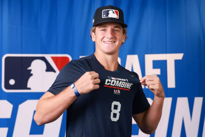 Talon Haley's path to the Draft has required overcoming Hodgkin lymphoma and multiple arm surgeries. 

Showing incredible resilience, MLB's No. 90 Draft prospect brings a unique perspective into Sunday's proceedings: atmlb.com/4nOtuQE