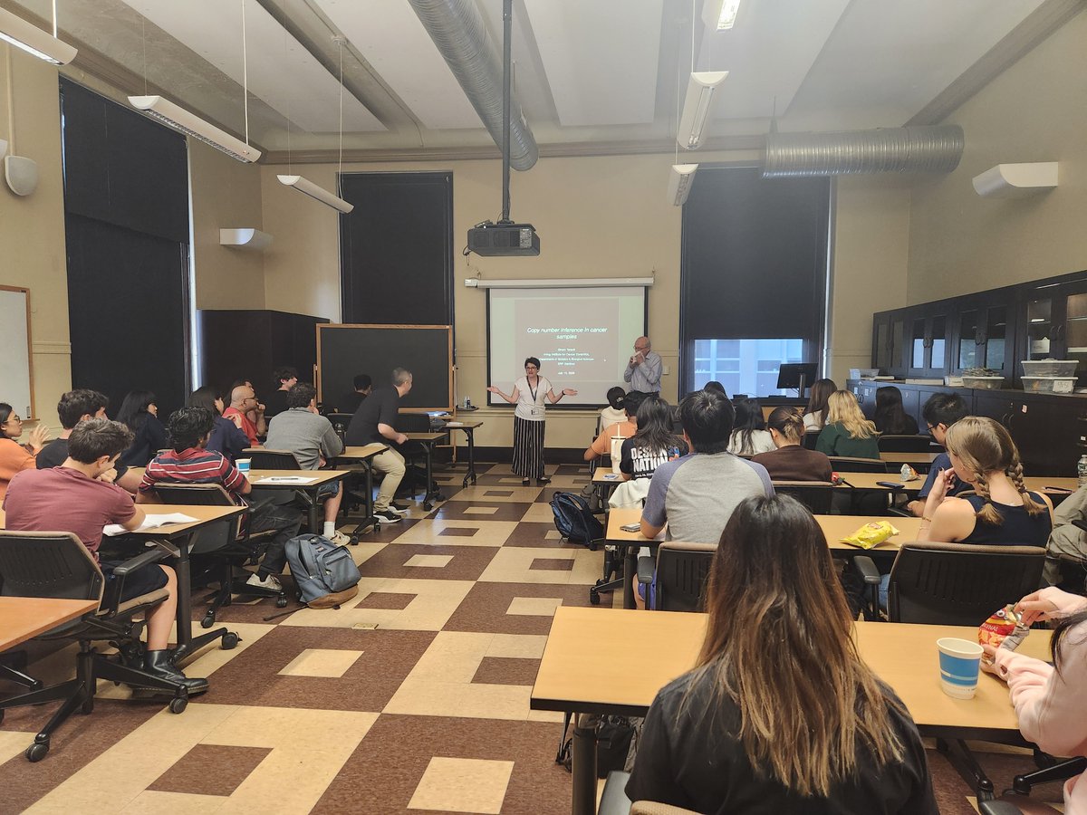 Cancer_dynamics's tweet image. The SRP and @ColumbiaMath interns enjoyed an engaging seminar led by Simon Tavaré yesterday. Thank you, Dr. Tavaré, for inspiring the next generation of scientists! 🧬#SRP2025 #CancerResearch #IICDLeadership