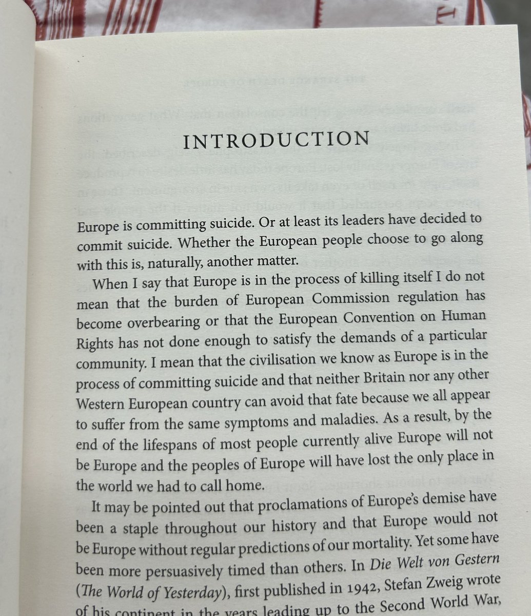 LucyJayneWhite1's tweet image. “Europe is committing suicide”.
The first four words of @DouglasKMurray’s book ‘The Strange Death of Europe: Immigration, Identity, Islam’.
First published in 2017, the rate of Europe’s degradation is rapidly accelerating.
The awful policies that led to this must be…