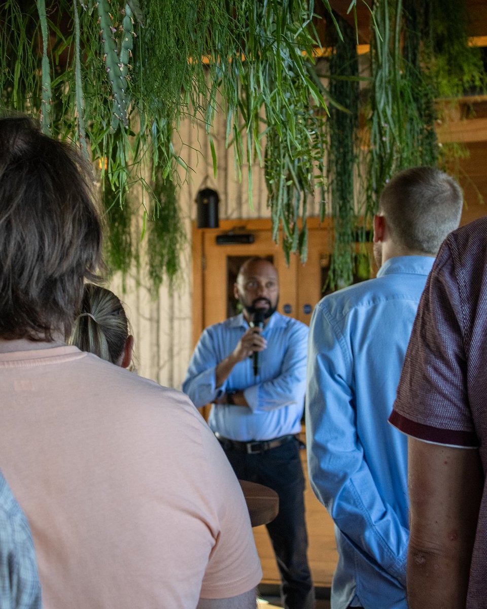 ComplyAdvantage's tweet image. Rooftop season has arrived in London, and that means it’s time for ComplyAdvantage’s summer party!
From all of us at ComplyAdvantage, we wish you a sunny and enjoyable summer. ☀️