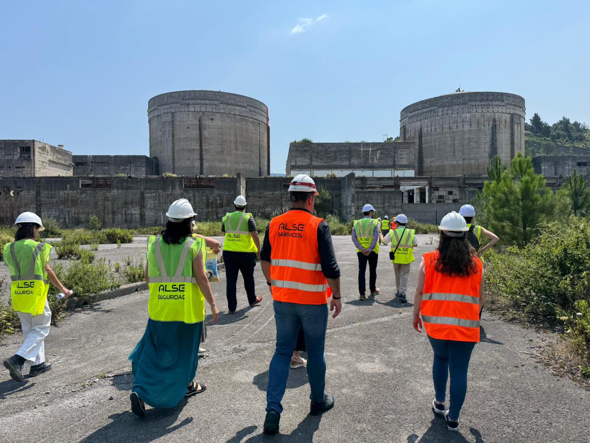 🏭Visita de la Comisión de Industria, Transición Energética y Sostenibilidad a la antigua central de Lemoiz, en la que han participado nuestros portavoces en la materia Jorge Juez e <a href="/itxasoasensio/">itxaso asensio</a>