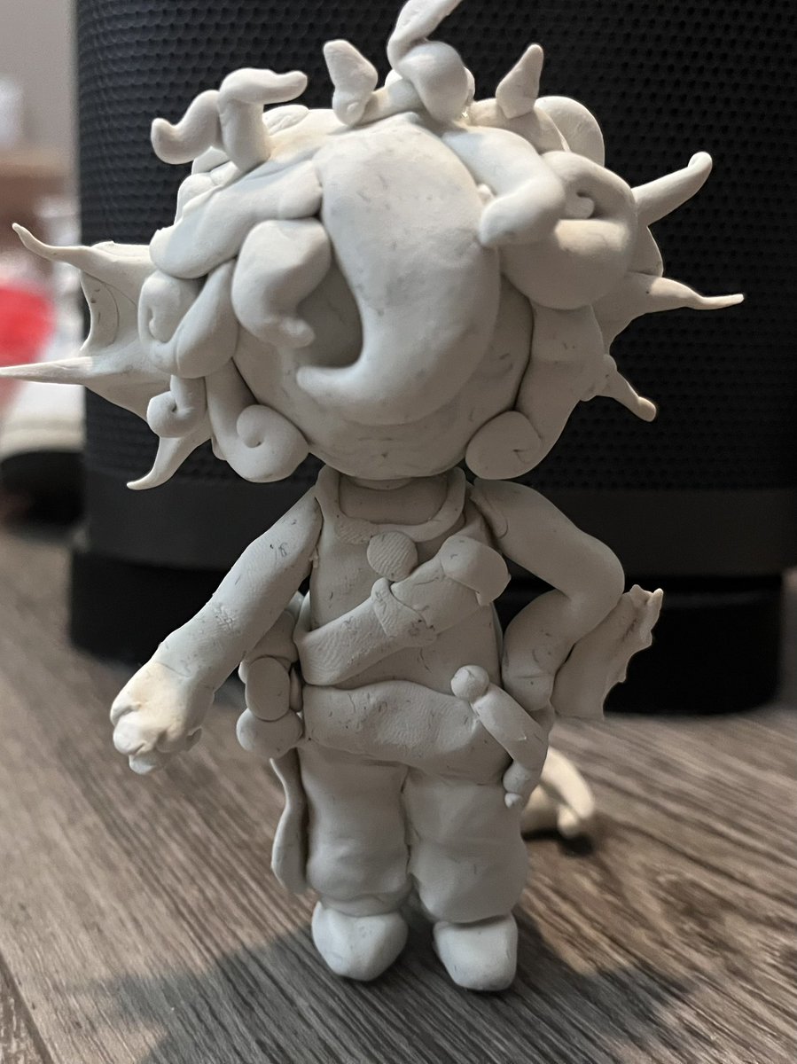 LostAmidstFools's tweet image. unpainted clay pretzel(s) and gilly:] I am making the rest of the albatrio but who else could I make