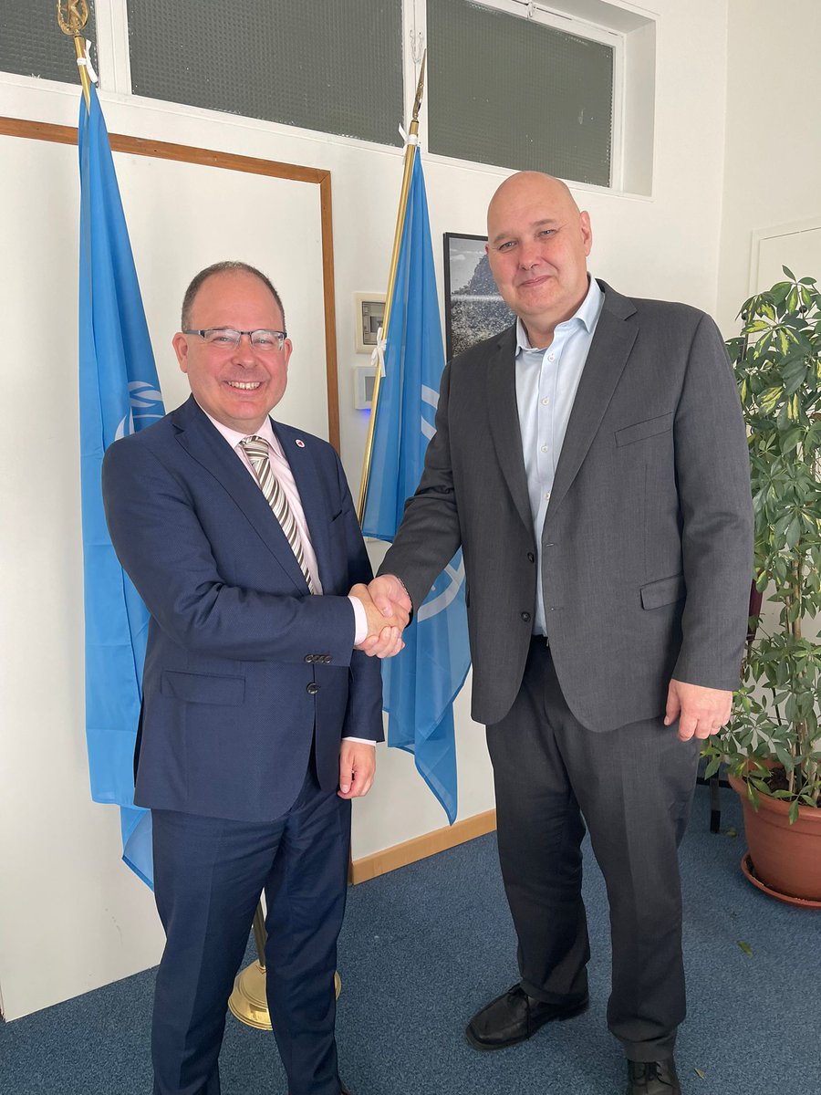 theGICHD's tweet image. We’re in #Rome for the #Ukraine Recovery Conference 🇺🇦 — our 4th. Recovery starts with mine action. Without it, rebuilding &amp;amp; safe returns are impossible. @TPrivitelli met:🤝@FAO @ItalyMFA @InstituteGC &amp;amp; many Ukrainian partners.