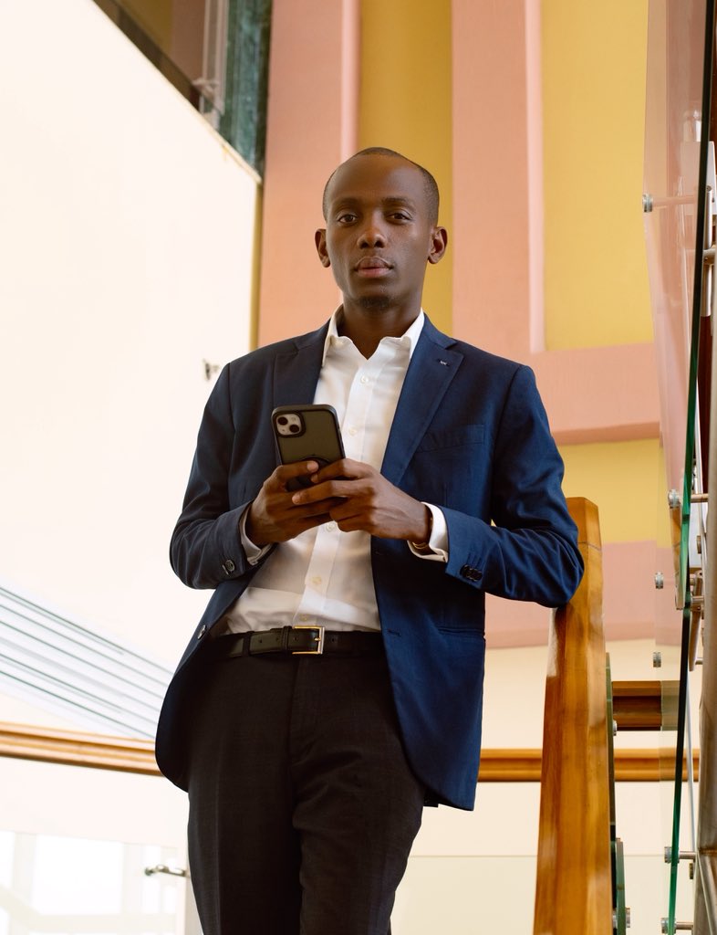 Hay personas que nunca valorarán tu sacrificio hasta que ya no estés. A veces, solo al sentir el peso de la vida sin ti, comprenden lo que dabas.

Si sientes que no te valoran, tienes todo el derecho de alejarte. No te quedes donde no eres visto, apreciado o respetado. Elegirte a