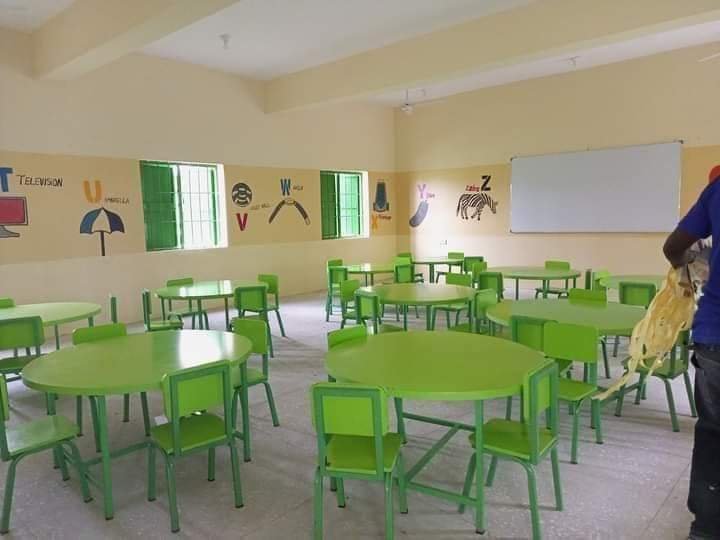 This is a Government Secondary School in Gombe State. 

Because some unfortunate Nigerians decided to give you people mouth to talk doesn't mean you are anywhere to close to Nigeria when it comes to infrastructures