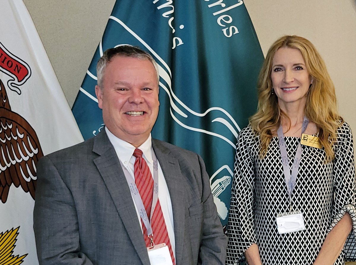Strong leadership starts with preparation. That's why Mayor Hull &amp; Alderperson Spellman joined regional leaders at the 2025 Newly Elected Officials Workshop in Lisle last month — to gain insights and make connections. 📸 (Photo taken in Council Chambers, not at the event.)