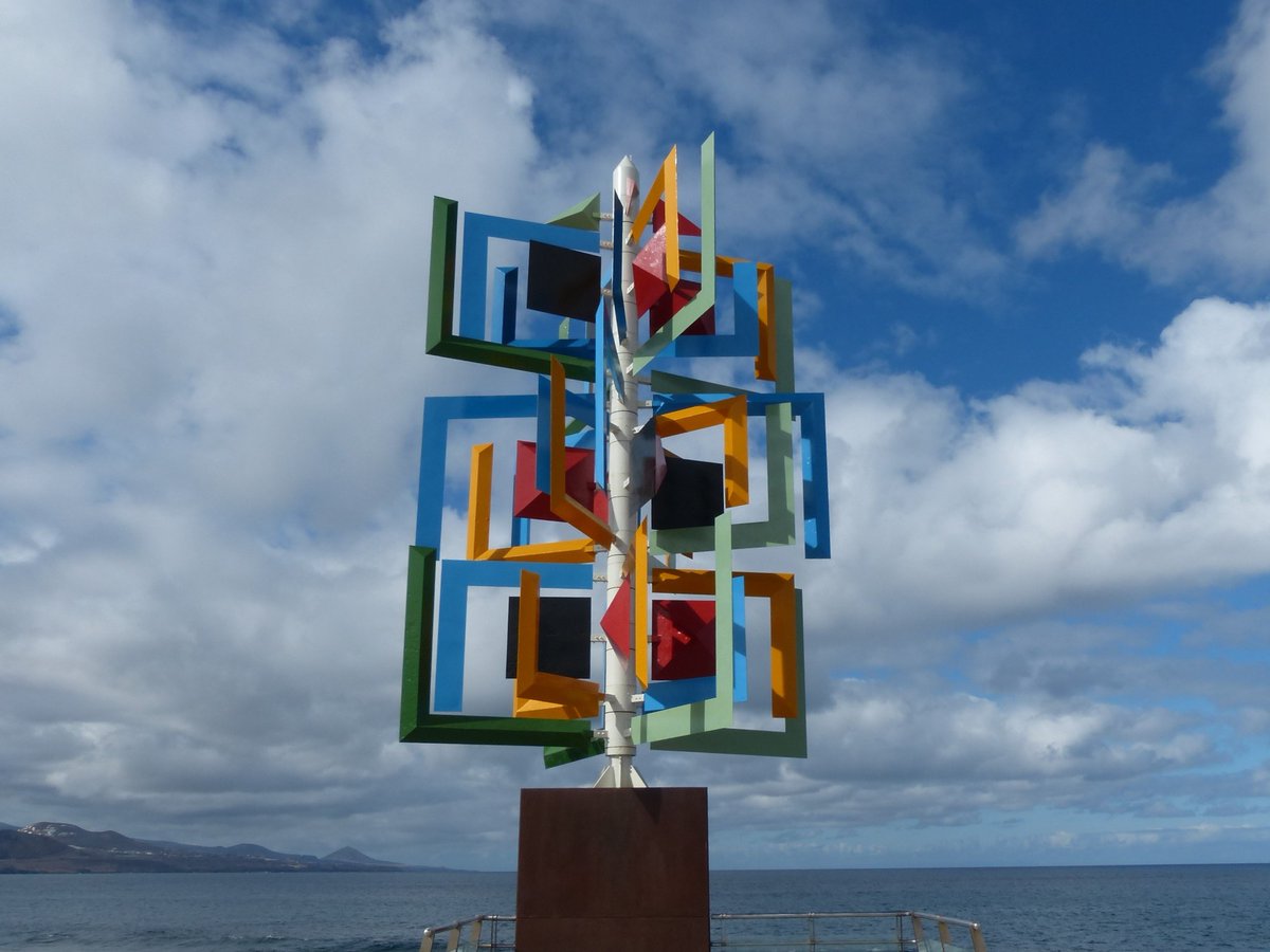 💨¡El Juguete del Viento volverá a ondear en La Puntilla!

✔️Comenzamos con el proceso de licitación para recuperar esta emblemática escultura de César Manrique

🌀Será una réplica con materiales más resistentes al mar y respetando el diseño original

📲acortar.link/efsd3P