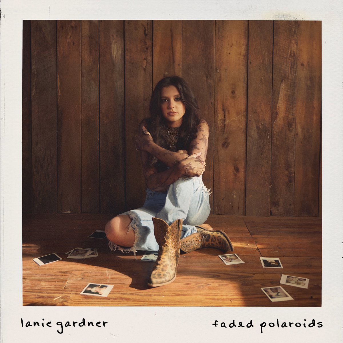 🎶 New music from @whoisLaniee is here... “High Divin’” (ft. Mick Fleetwood) is out now, and her new album 'Faded Polaroids' drops Sept 5.

Listen + Pre-Save here: laniegardner.lnk.to/fadedpolaroids
