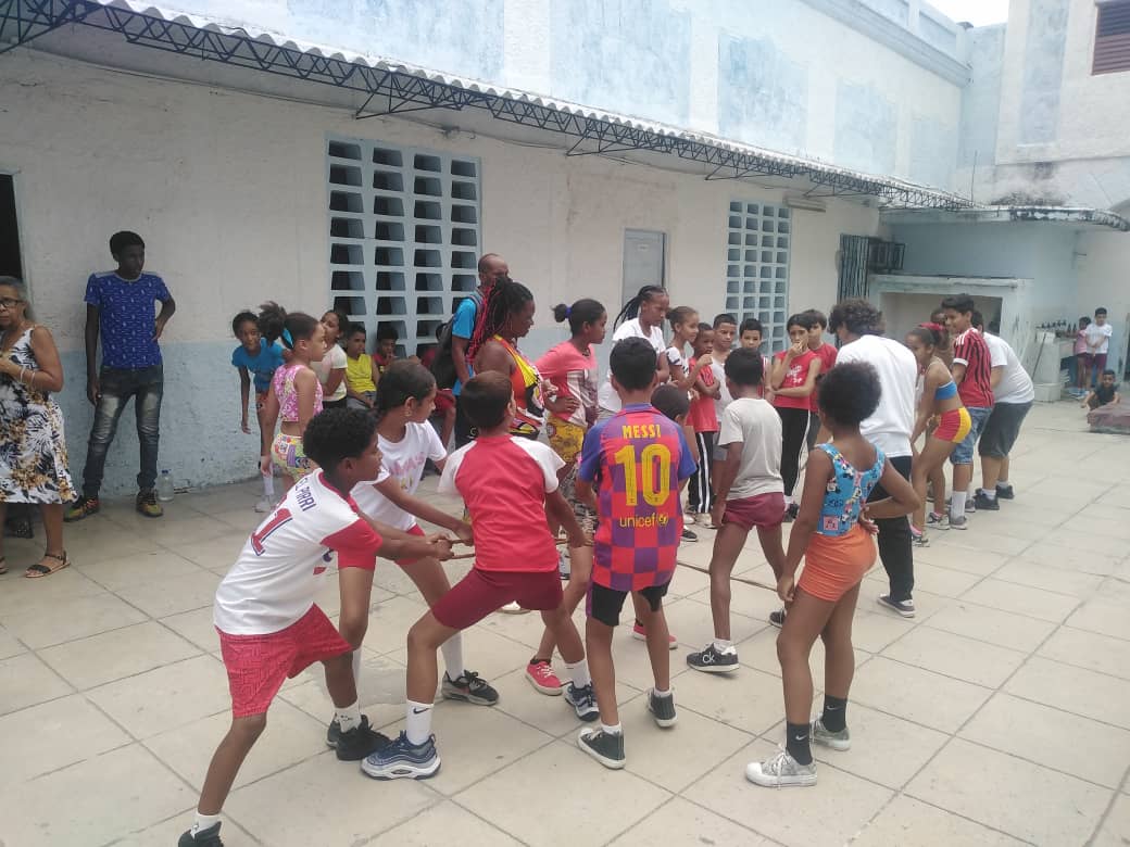 Actividades para los educandos en la Escuela Primaria Fernando Chenard Piña,a la Educación ♥️🇨🇺
<a href="/EducacionRegla/">Dirección General de Educación Regla</a> 
<a href="/YolivanC41557/">Yoliván Prevost Candó</a> 
<a href="/DirectEducaHab/">Karenia Marrero Arrechea</a> 
<a href="/SaerySerrano/">Saery Serrano</a>
<a href="/YanetHzP25/">Yanet Hernández</a>