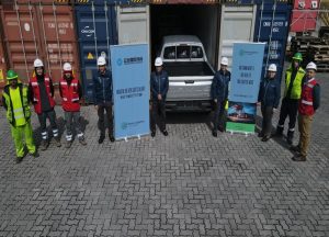 MasContainer's tweet image. En los últimos años hemos sido testigos de un #declive en el uso del #RoRo para el #transportedevehículos y, en su lugar, un #auge sostenido en el uso de #contenedores como #alternativa preferida por #importadores y #operadoreslogísticos mascontainer.com/transporte-de-… @GreenLogisticCL