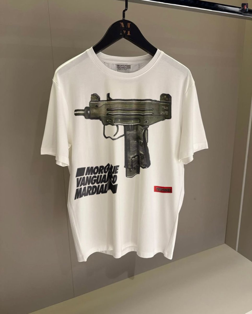 ashowzwears_'s tweet image. Urban luxury Tshirts
Price : N25,000only
Size : L xl xxl
Order link: wa.me/+2349068187970