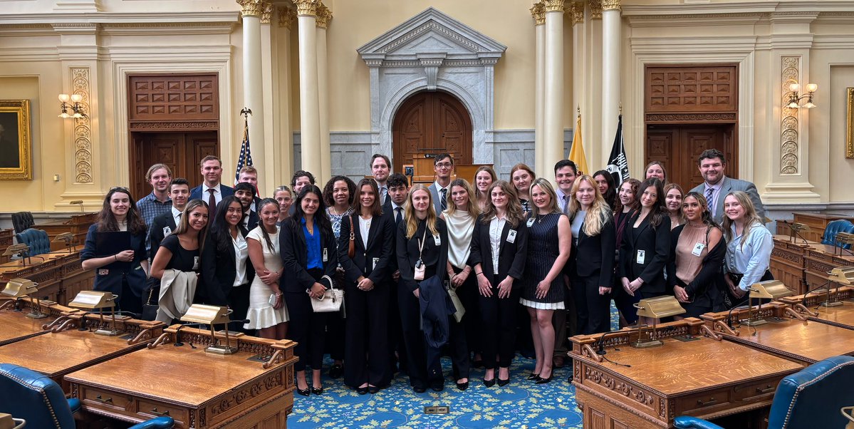 Jrsy1st's tweet image. This week, our interns hit the road to the Statehouse in Trenton!
From touring the Senate and Assembly chambers to standing in the Governor’s Foyer, they got a firsthand look at where the decisions shaping our state are made.
#Jersey1st #NJStatehouse #FutureLeaders