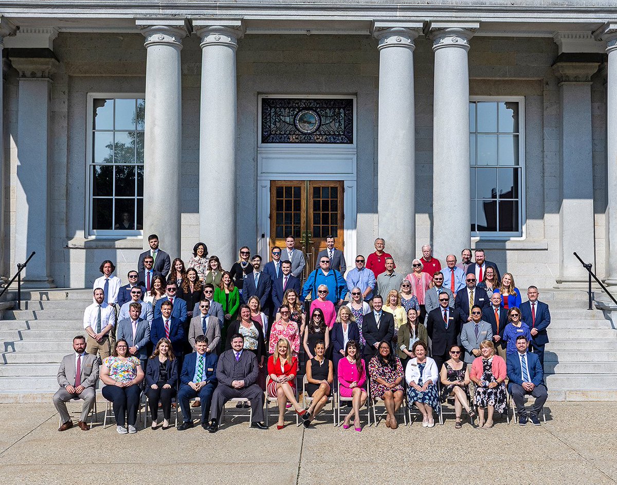 NHHouseofReps's tweet image. 🌞 Summer is here, and we want to recognize the incredible hard work of the legislative staff of the General Court of NH throughout this year!
Your behind-the-scenes dedication keeps everything running smoothly. Thank you for all you do! 💼❤️