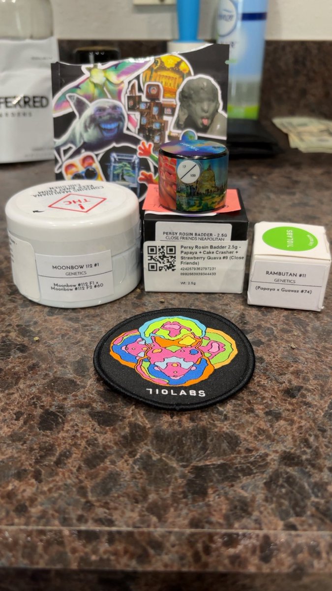 Pipmiser's tweet image. Happy late oil day lil @710labs pickup