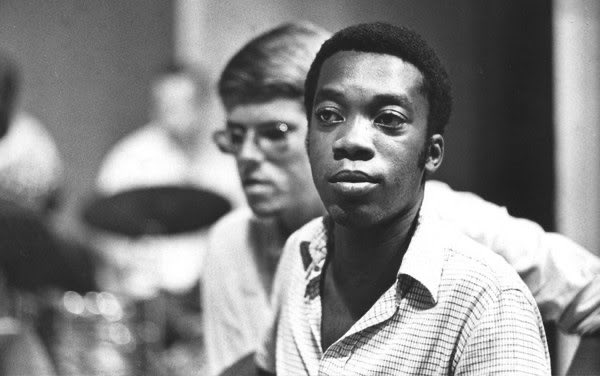Acervo Milton Nascimento tweet media