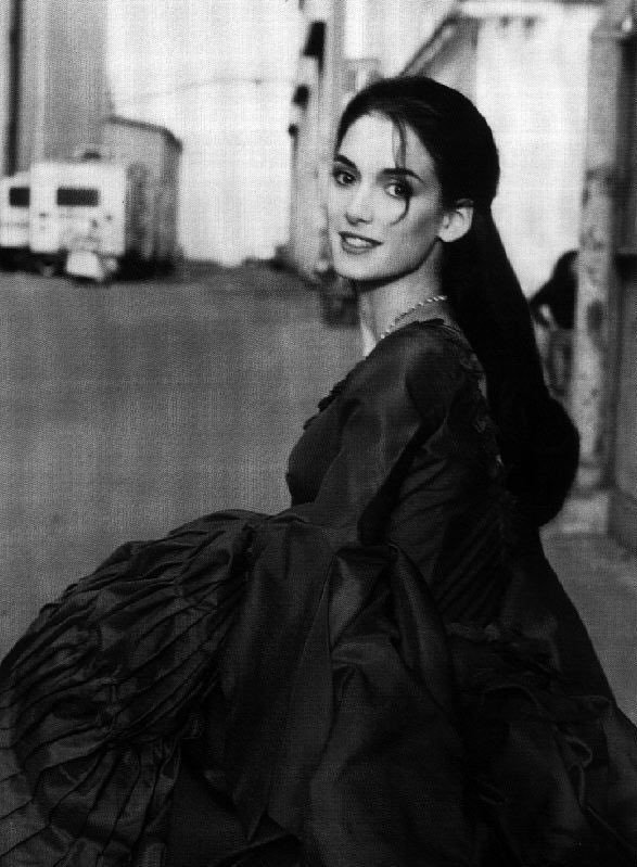 Winona Ryder on the set of Bram Stoker’s Dracula (1992)