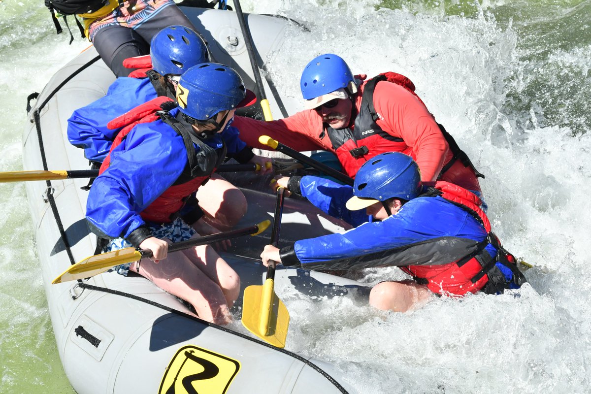 RiverRunners's tweet photo. Have you surfed Trash Can Hole in the Numbers? Save 10% off your high adventure #WhitewaterRafting trip with @RiverRunners at https://t.co/r62IyYAp9L with promo code: ONLINE. Questions? Call 719-395-2466.

#Colorado #ArkansasRiver https://t.co/aRny9Gjhdp