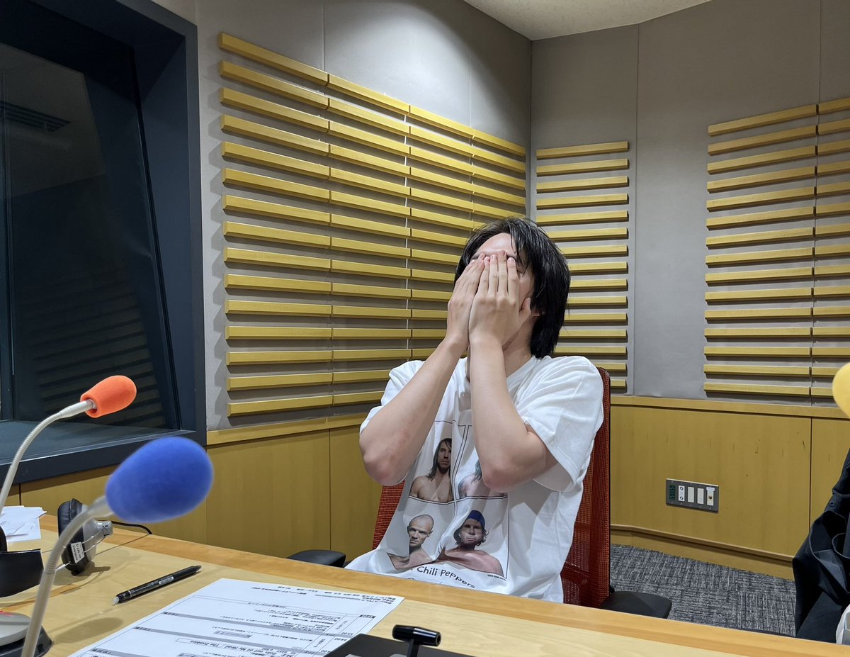 ANN_Xross's tweet image. /
#細田佳央太 のオールナイトニッポンX
をタイムフリーで⌛️
\
「楽しかったけどめっちゃ噛んだ!!」
悔しがる細田さん!
絶対またやりた〜い!!とのことです!!
📻radiko
radiko.jp/share/?t=20250…
🔈アフタートークはコチラ
share.annjam.jp/8ty1
#細田佳央太ANNX