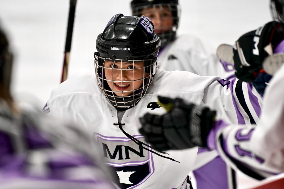 Queens of Vegas
Quarterfinals

FINAL: Alberta Warriors > Team MN (7-2)

AW: Filipchuk (3), Mitenko, Cripps, Rego, Diep
TMN: Weidewitsch, Myatt

Alberta scores five times in the third period to pull away from Team MN for a spot in the semifinals 

Congrats, Alberta! Good luck!