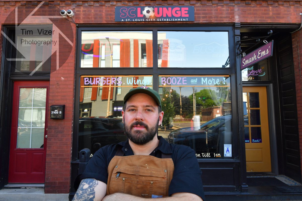 TimVizerPhoto's tweet image. Watch for an upcoming restaurant review by St. Louis Post-Dispatch restaurant critic Ian Froeb on the SmashEms' Burger Bar located in the Tower Grove neighborhood. @ianfroeb @stltoday stltoday.com timvizerphotography.com #restaurant #foodcritic